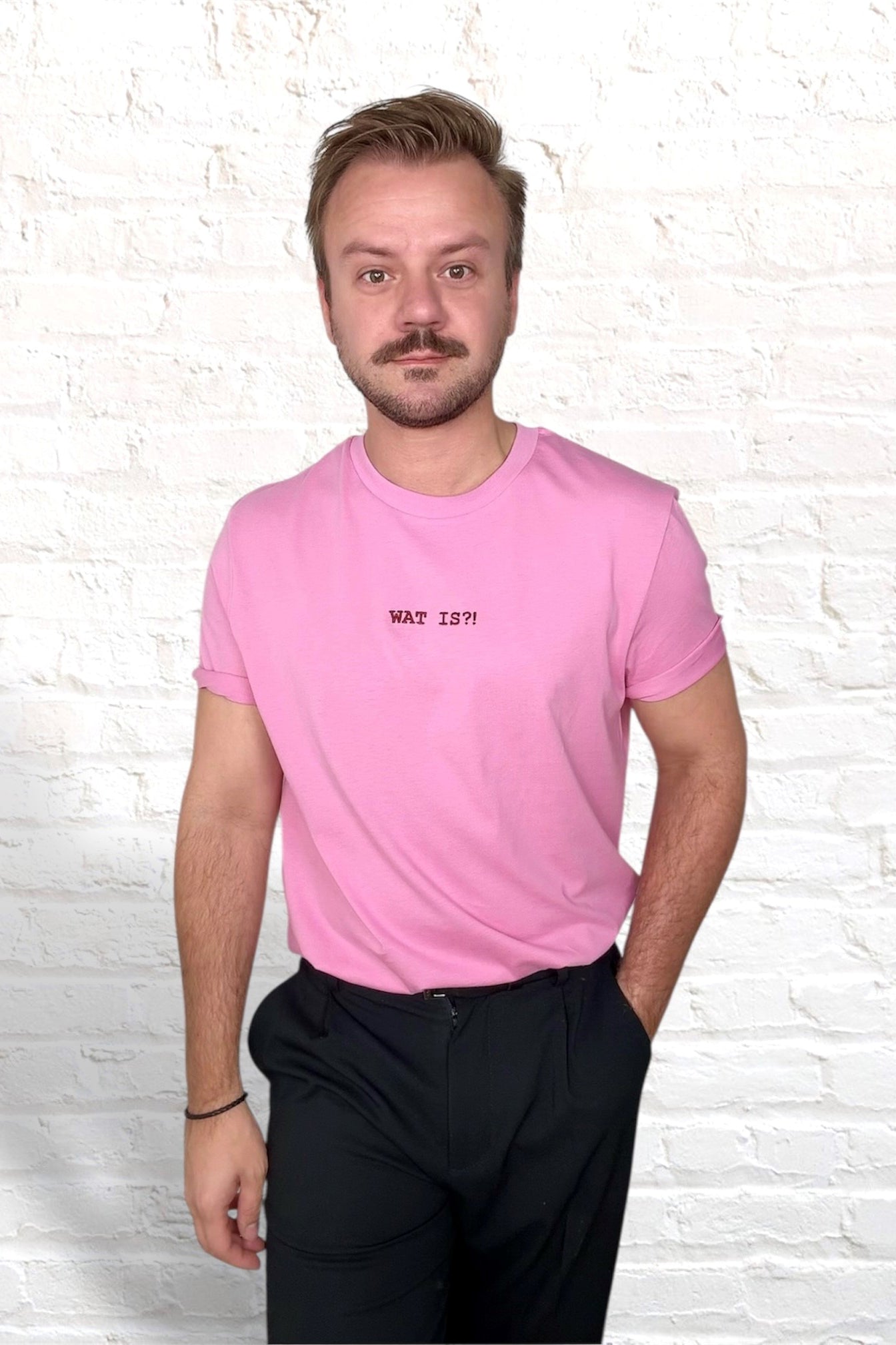 Wat is?! T-Shirt bubble pink